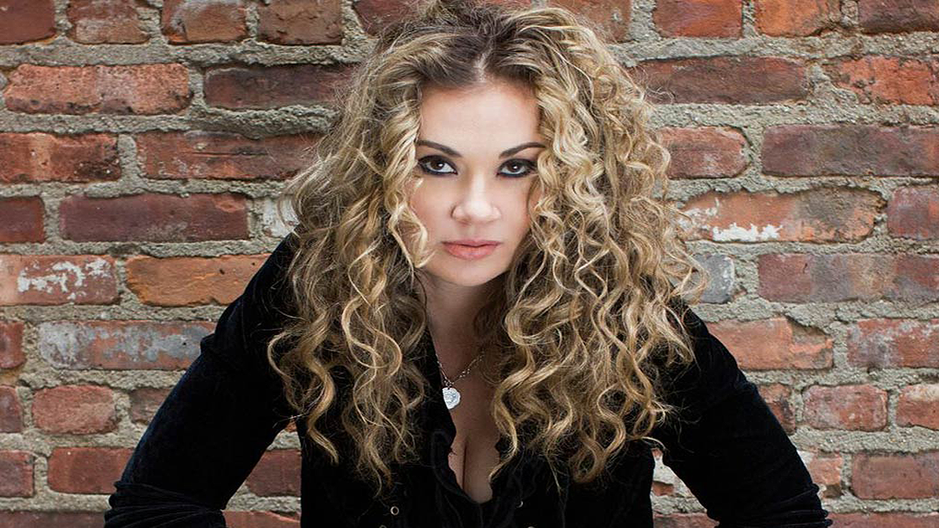 Dana Fuchs 12 april Luxor Live