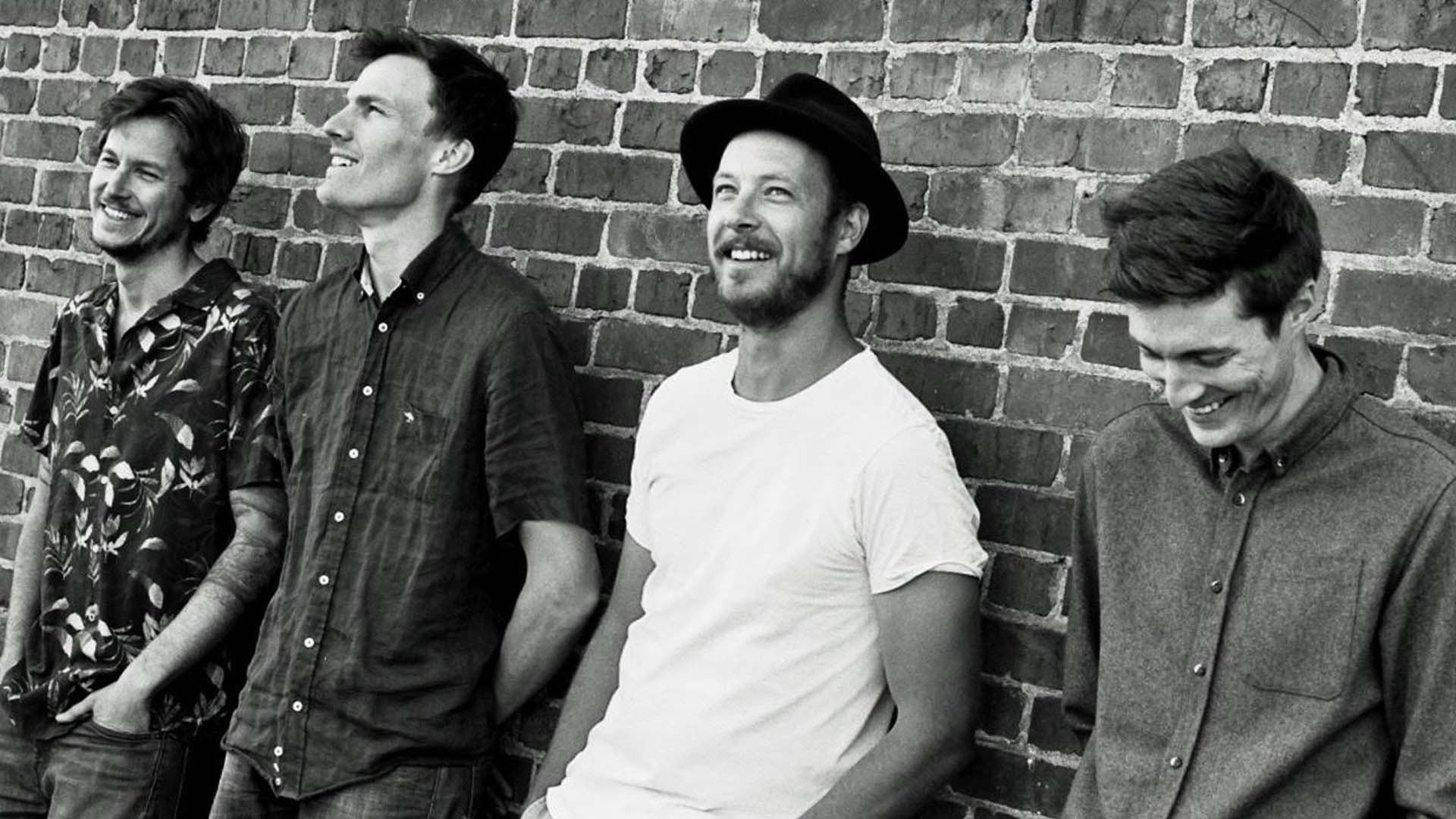Current Swell - zo 9 feb - Luxor Live